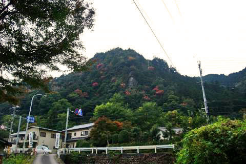 鶴形山近景